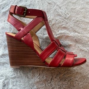 New Nine West‎ Red wedge heel sandals